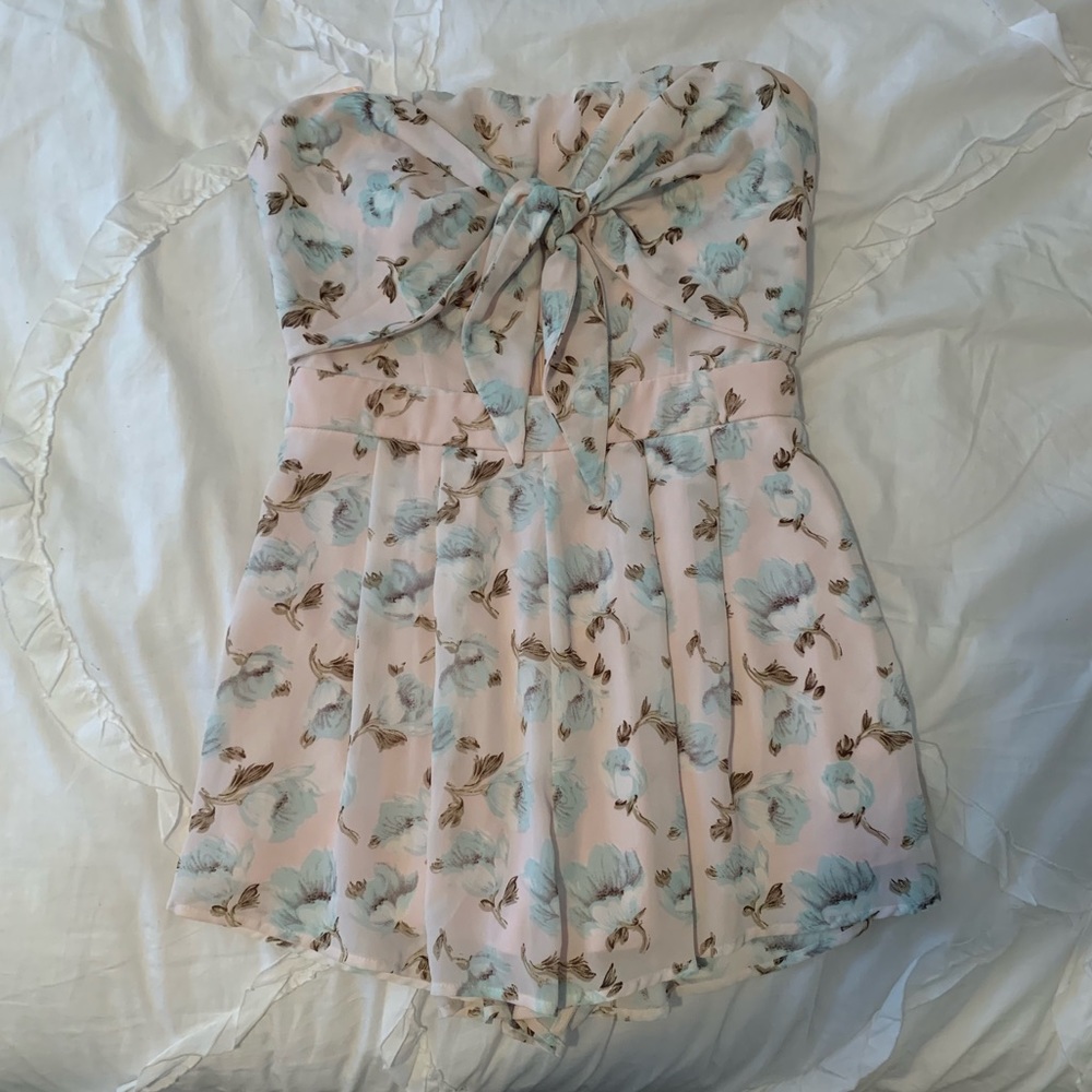 Miss Avenue Floral Romper